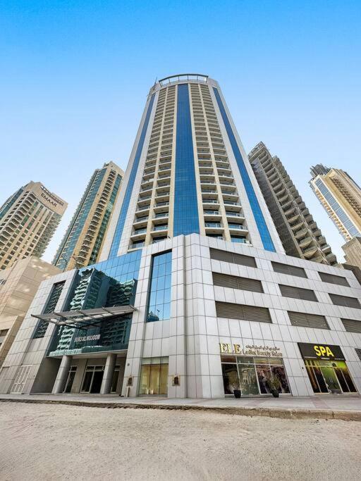 New Design Next To Burj Khalifa, Mall & Fountain شقة دبي
